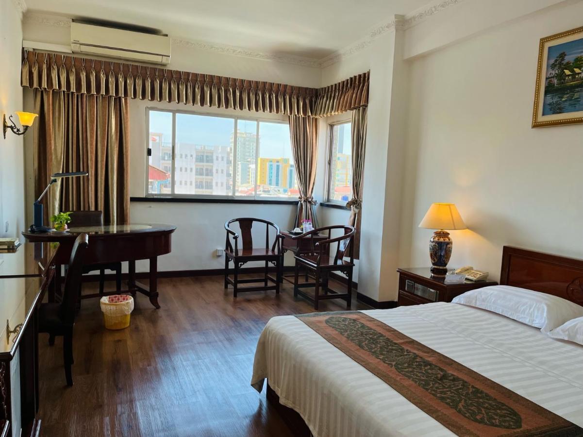 Chung Hsin Hotel 中信酒店 Phnom Penh Eksteriør billede